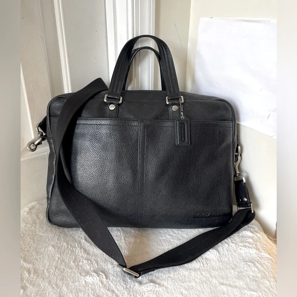 Coach Black Leather Bag EUC